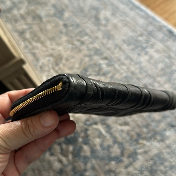 💯Authentic Prada Wallet - Picture 12 of 16